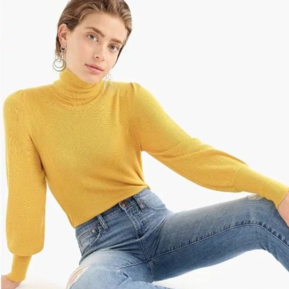 J Crew Ribbed Balloon Sleeve Turtleneck 